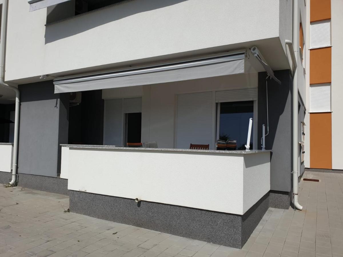 Apartman Dodo 1 Novalja Exterior photo
